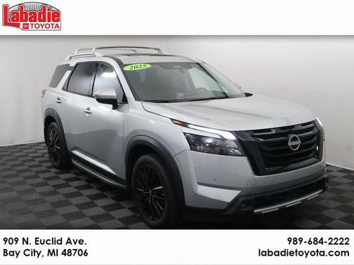 Brilliant Silver 2025 Nissan Pathfinder Platinum