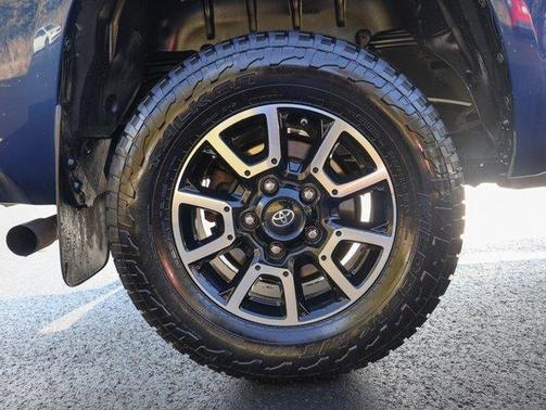 2015 Toyota Tundra SR5