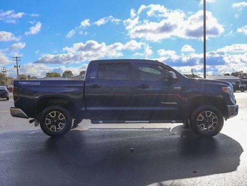 2015 Toyota Tundra SR5