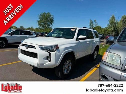 White 2022 Toyota 4Runner SR5