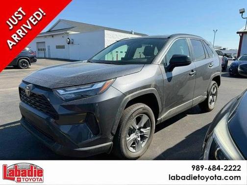 2025 Toyota RAV4 Hybrid LE