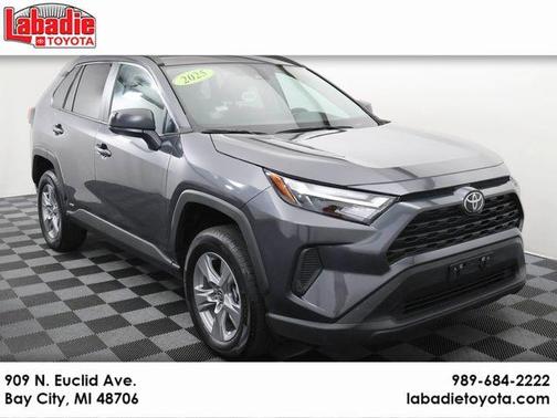 2025 Toyota RAV4 Hybrid LE