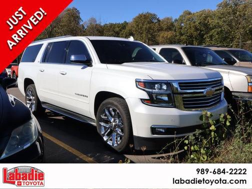 Iridescent Pearl Tricoat 2016 Chevrolet Suburban LTZ