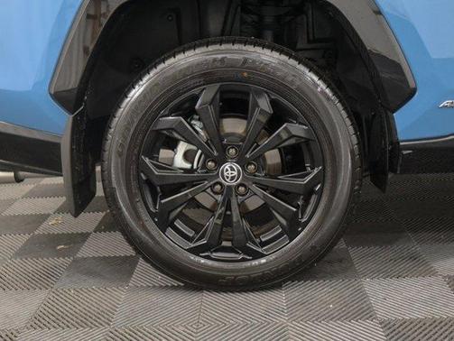 2025 Toyota RAV4 Hybrid XSE