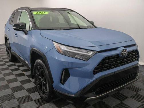 2025 Toyota RAV4 Hybrid XSE