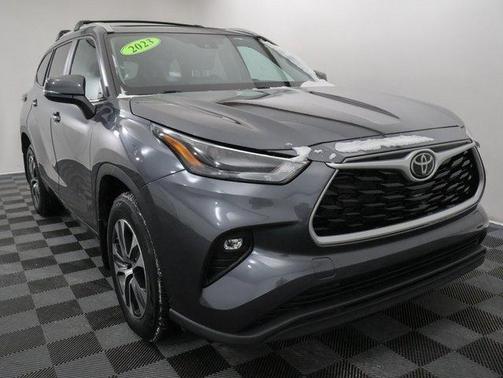 2023 Toyota Highlander 