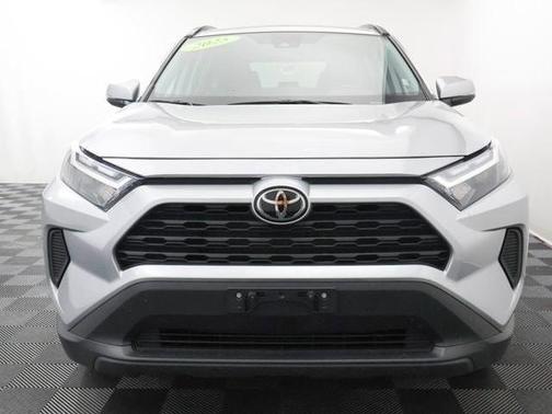 Silver Sky 2025 Toyota RAV4 XLE