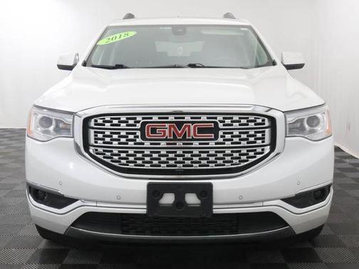 White Frost Tri-Coat 2018 GMC Acadia Denali