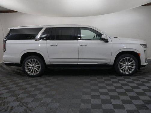 2023 Cadillac Escalade ESV Premium Luxury