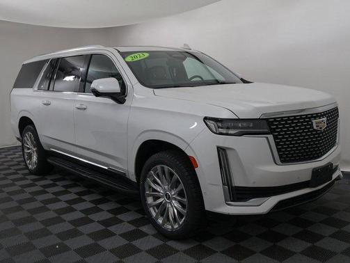2023 Cadillac Escalade ESV Premium Luxury
