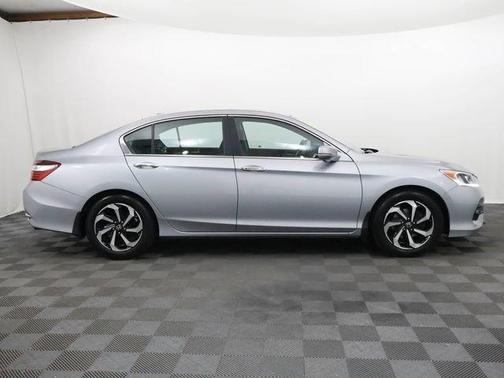 Lunar Silver Metallic 2017 Honda Accord EX