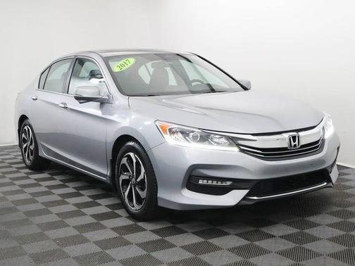 Lunar Silver Metallic 2017 Honda Accord EX