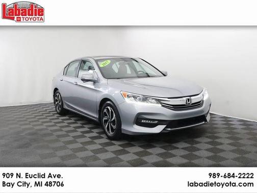 Lunar Silver Metallic 2017 Honda Accord EX