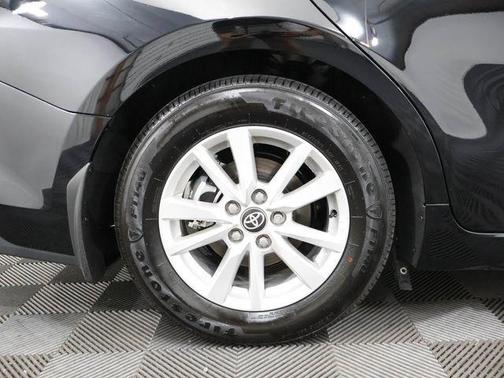 Black 2025 Toyota Camry SE