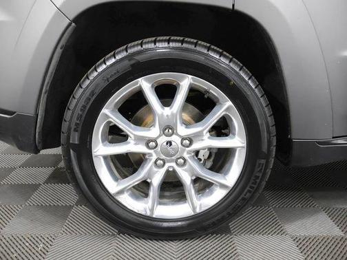 2016 Jeep Grand Cherokee Summit