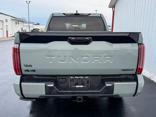 2025 Toyota Tundra Hybrid Platinum