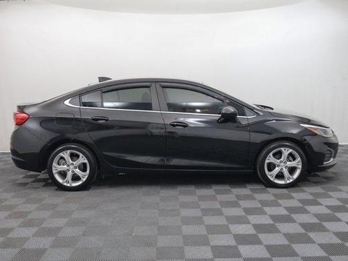 2019 Chevrolet Cruze Premier