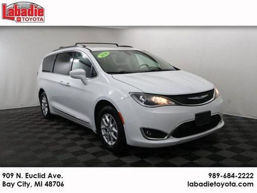 2020 Chrysler Pacifica Touring-L