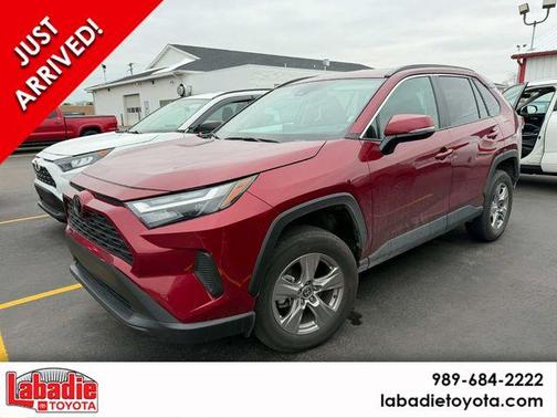 2025 Toyota RAV4 XLE