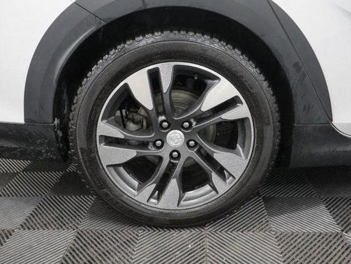 2018 Buick Regal TourX Essence