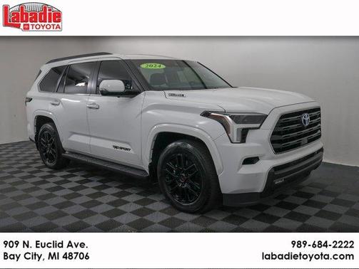 2024 Toyota Sequoia SR5