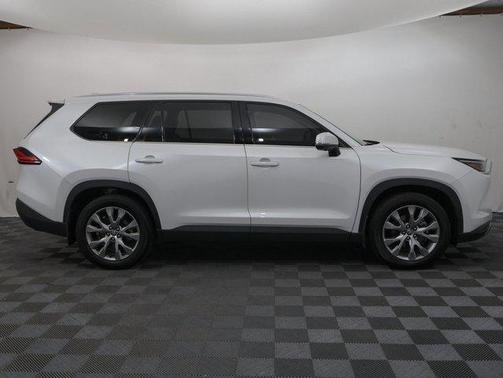 2024 Toyota Grand Highlander Hybrid LIMITED
