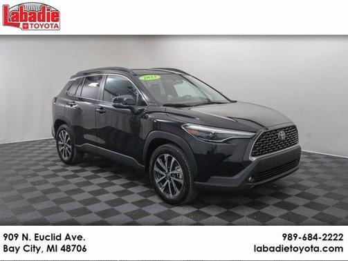 2023 Toyota Corolla Cross XLE