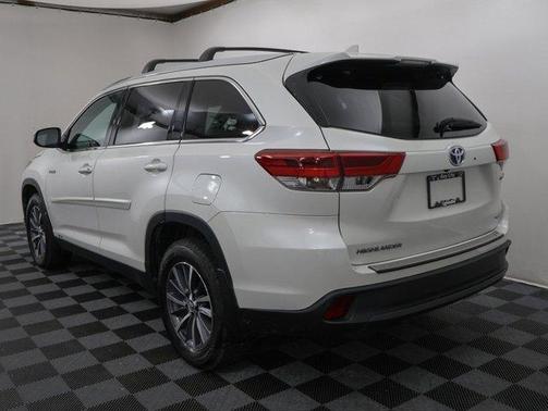 2019 Toyota Highlander Hybrid XLE