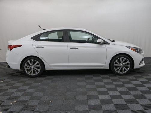 2022 Hyundai Accent Limited