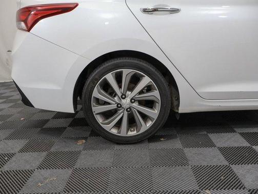 2022 Hyundai Accent Limited