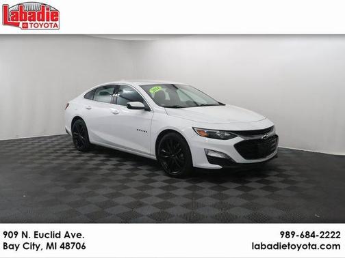 Summit White 2024 Chevrolet Malibu LT