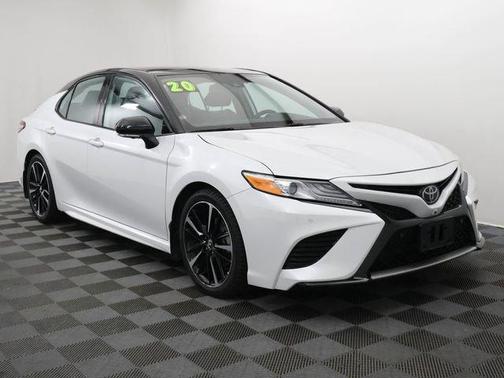 Midnight Black 2020 Toyota Camry XSE V6