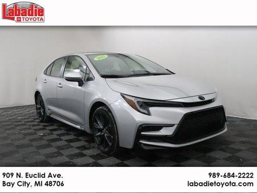 2025 Toyota Corolla Hybrid SE