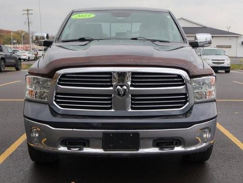 2015 RAM 1500 SLT