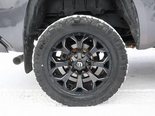 2018 Toyota Tundra SR5