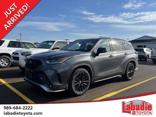 2023 Toyota Highlander 