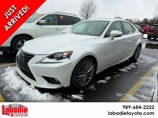 2016 Lexus IS 300 Base