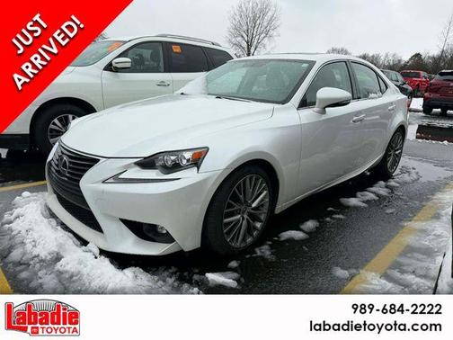 2016 Lexus IS 300 Base