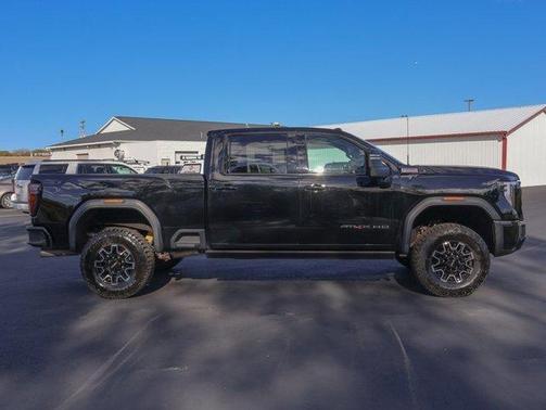 2024 GMC Sierra 2500 AT4X