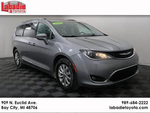 2019 Chrysler Pacifica Touring-L