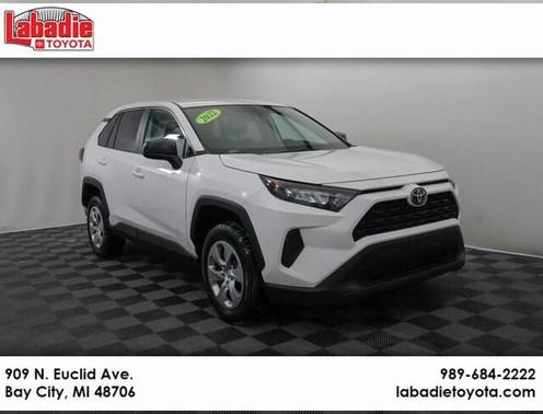 2022 Toyota RAV4 LE
