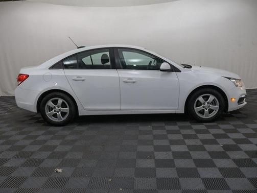 2015 Chevrolet Cruze 1LT