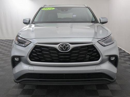 2024 Toyota Highlander