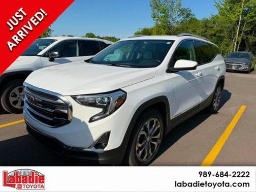 Summit White 2019 GMC Terrain SLT