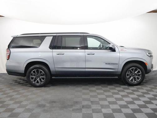 Sterling Gray 2023 Chevrolet Suburban Z71