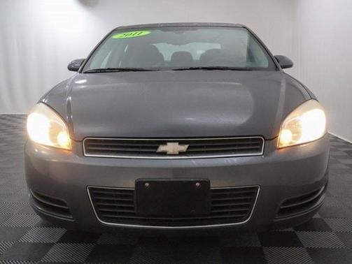 2011 Chevrolet Impala LS