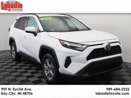 Ice 2025 Toyota RAV4 XLE