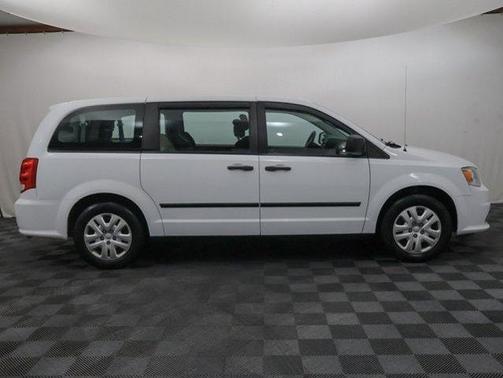 2016 Dodge Grand Caravan AVP/SE