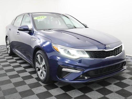2019 Kia Optima S