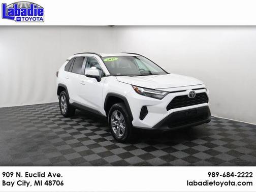 Ice 2025 Toyota RAV4 XLE